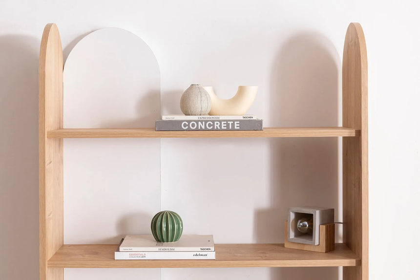 İNDY KİTAPLIK, SAFİR MEŞE BEYAZ