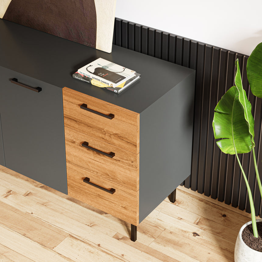 Volga 3 Kapaklı ve 3 Çekmeceli Konsol 150 CM