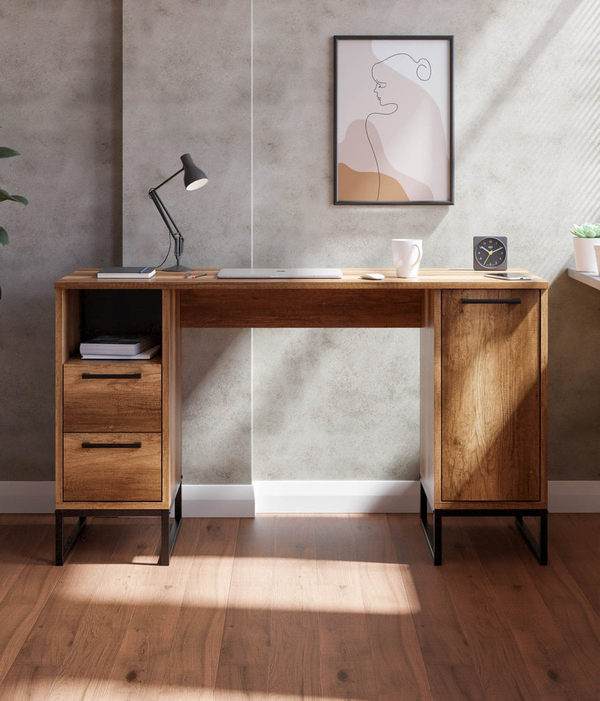 Yukon 2 Çekmeceli Kapaklı ve Raflı Çalışma Masası